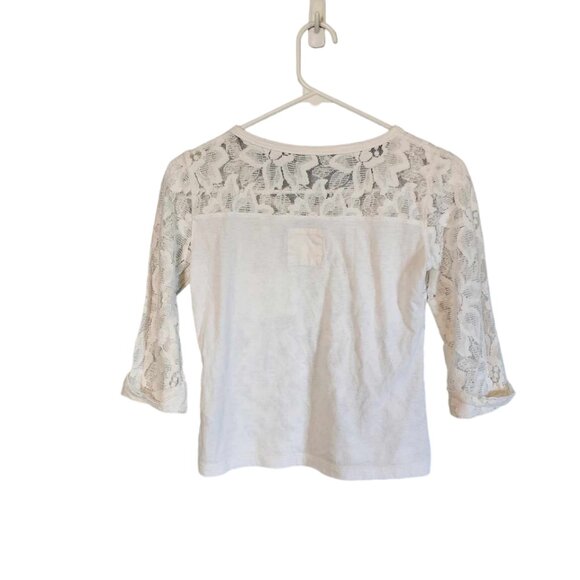 EUC Hollister Cropped White Lace Top - Picture 2 of 5
